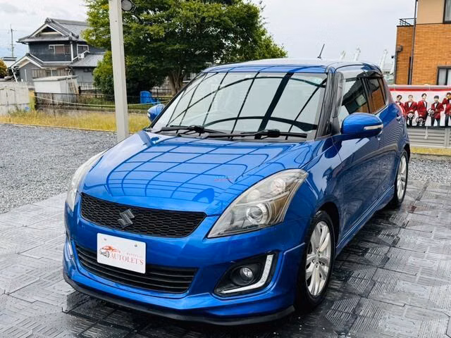 SUZUKI SWIFT