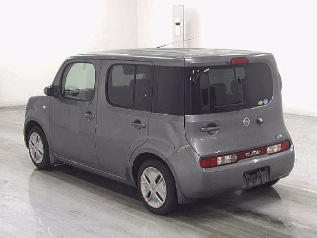 NISSAN CUBE