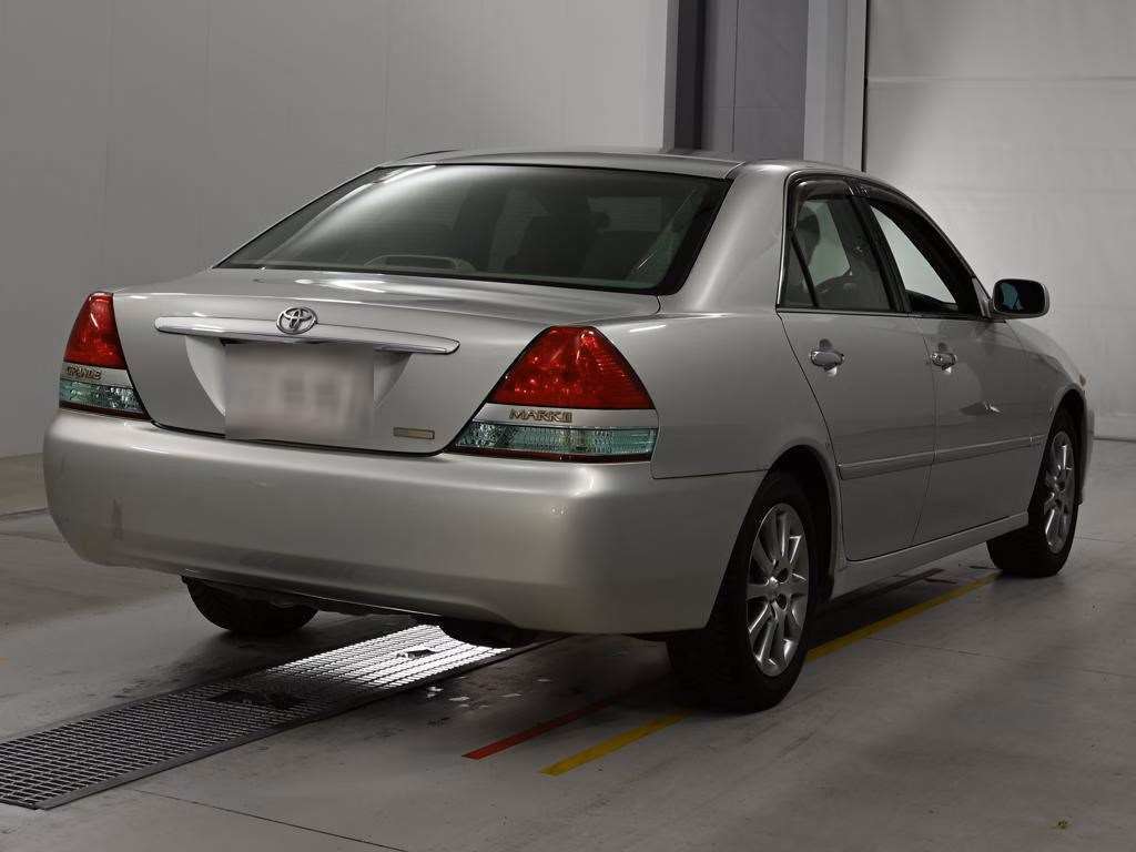 TOYOTA MARK II