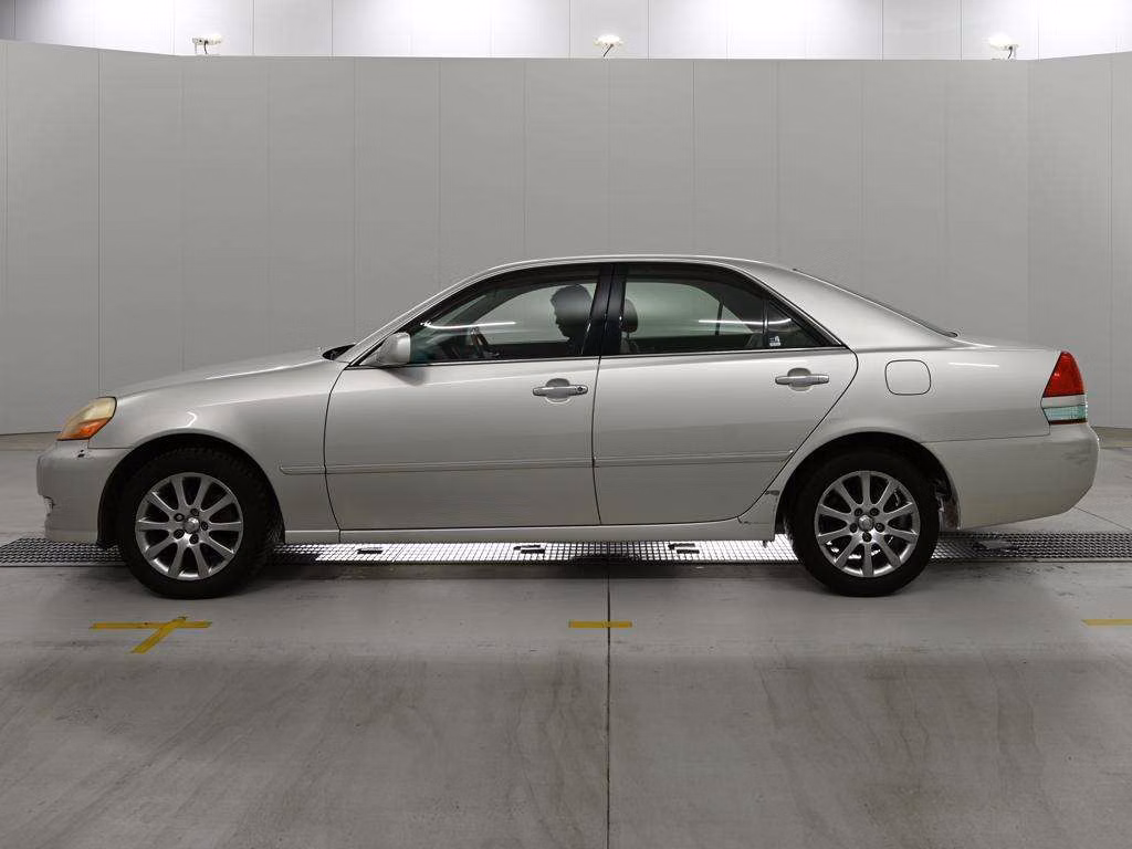 TOYOTA MARK II