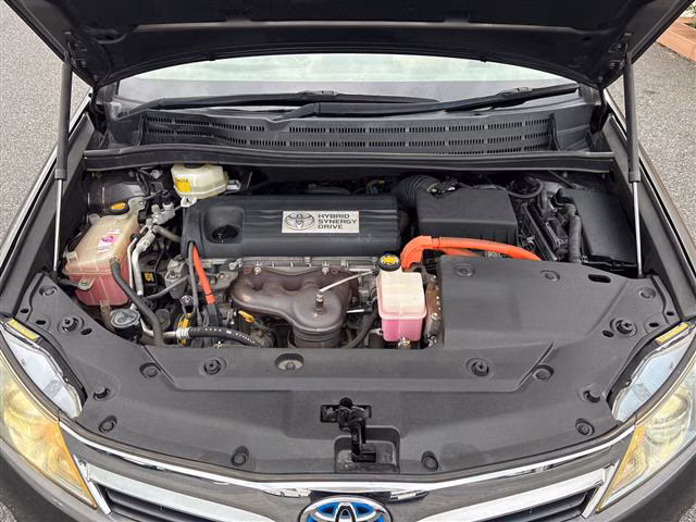 TOYOTA SAI