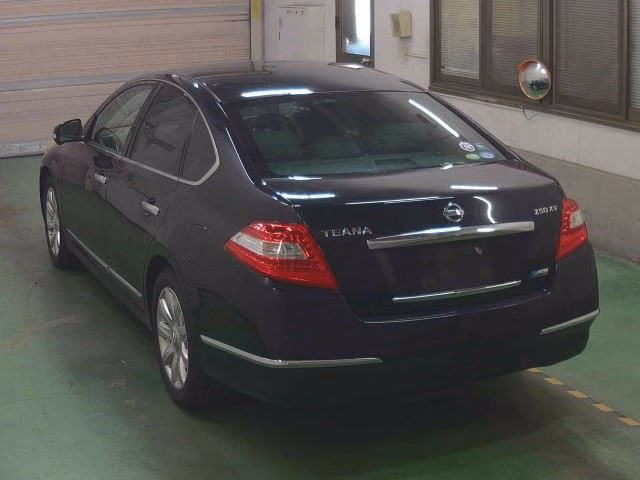NISSAN TEANA