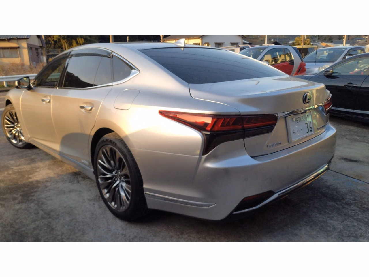 LEXUS LS500H