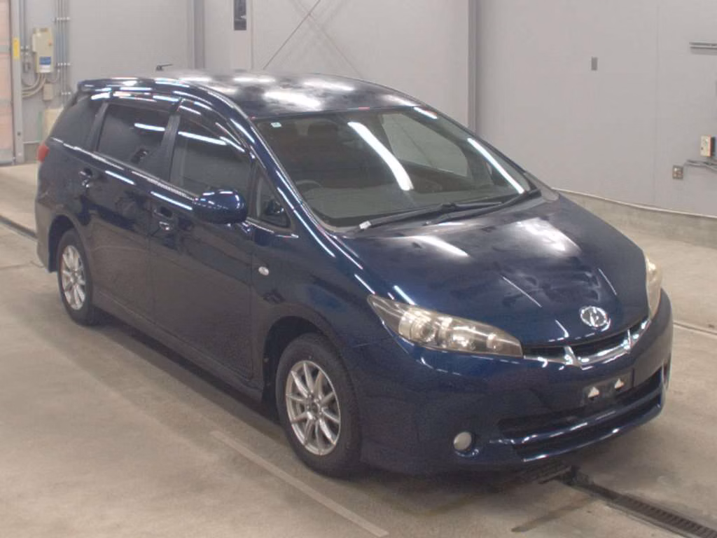 TOYOTA WISH