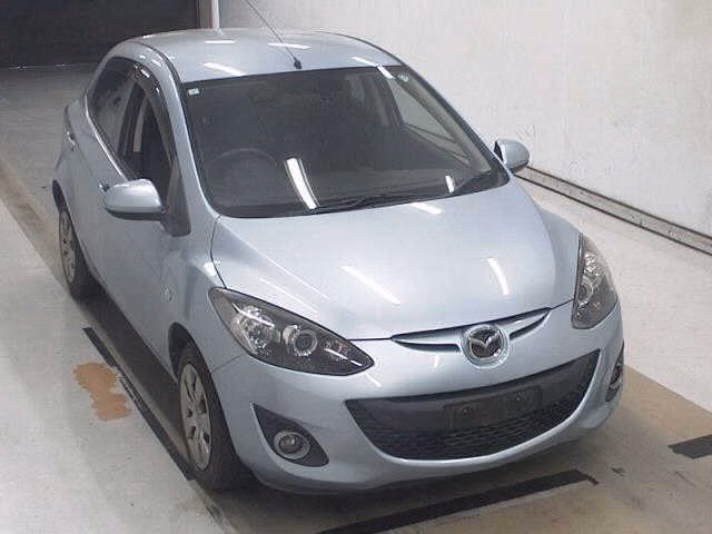 MAZDA DEMIO