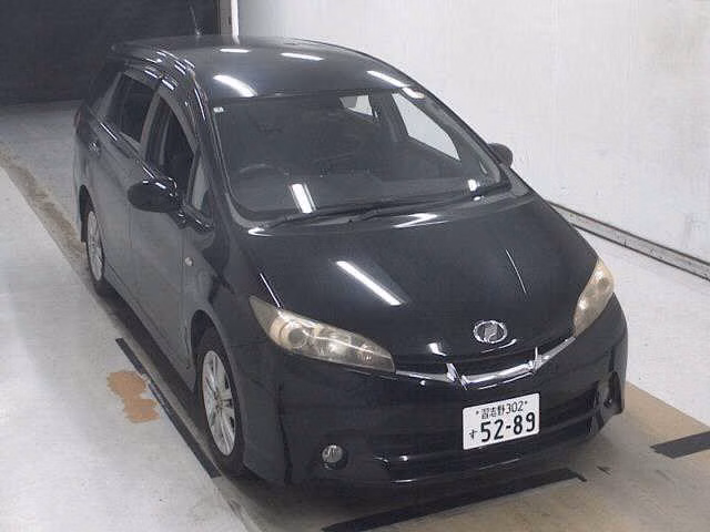 TOYOTA WISH