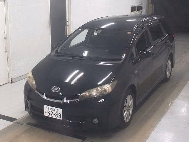 TOYOTA WISH