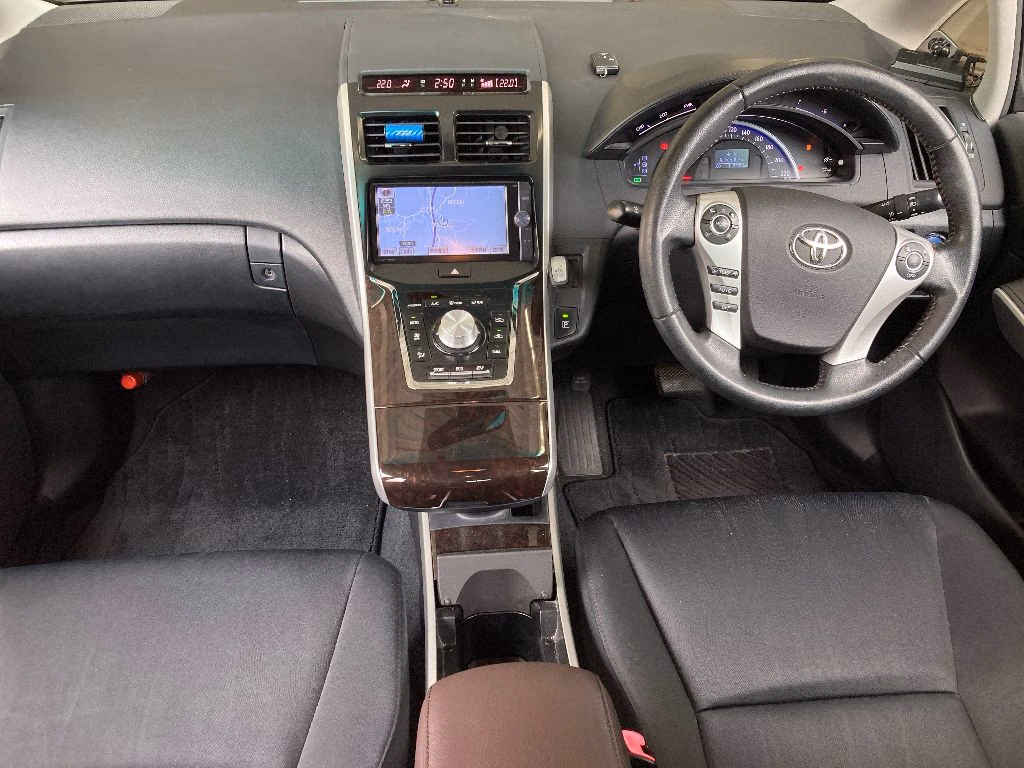 TOYOTA SAI