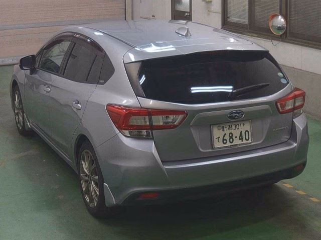 SUBARU IMPREZA
