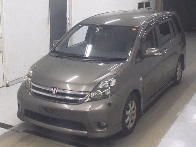 TOYOTA ISIS