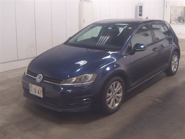 VOLKSWAGEN GOLF