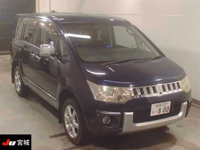 MITSUBISHI DELICA D:5
