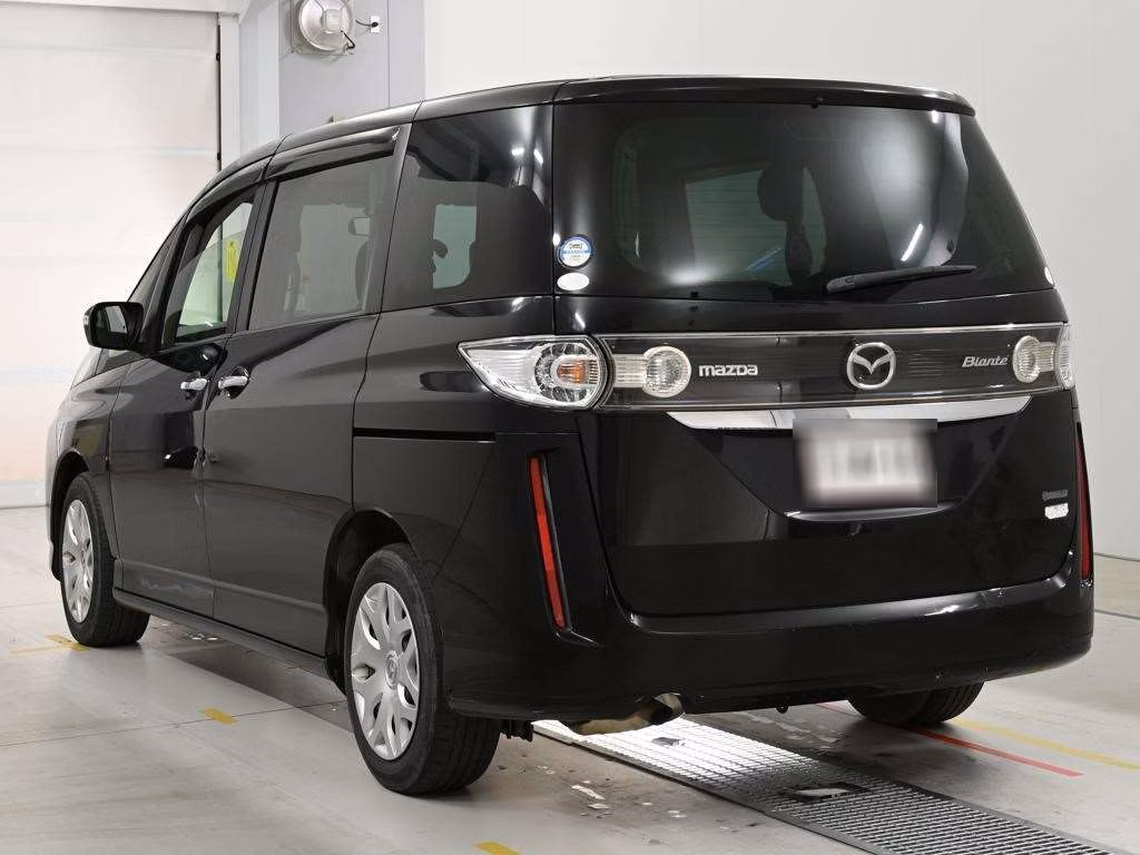 MAZDA BIANTE