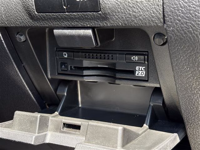 LEXUS LX570
