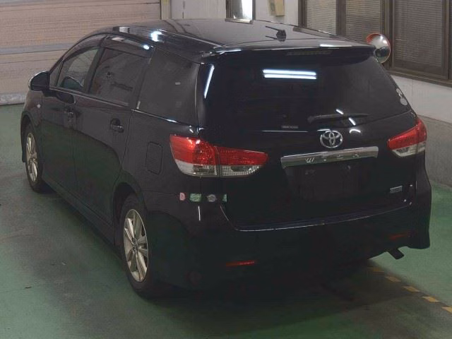 TOYOTA WISH