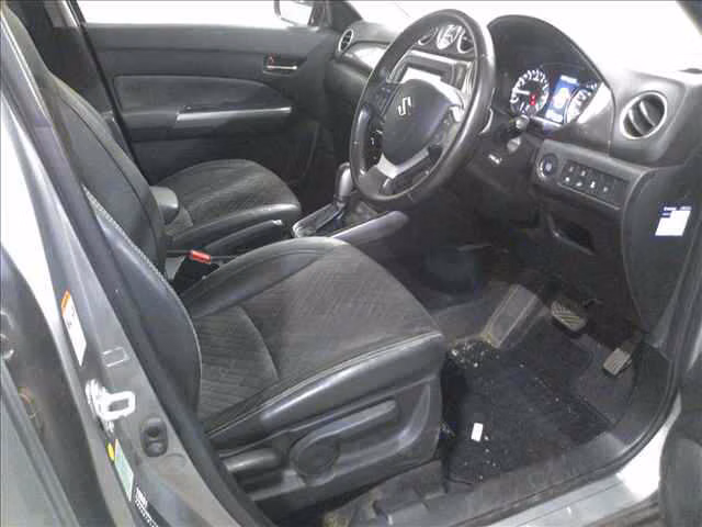 SUZUKI ESCUDO