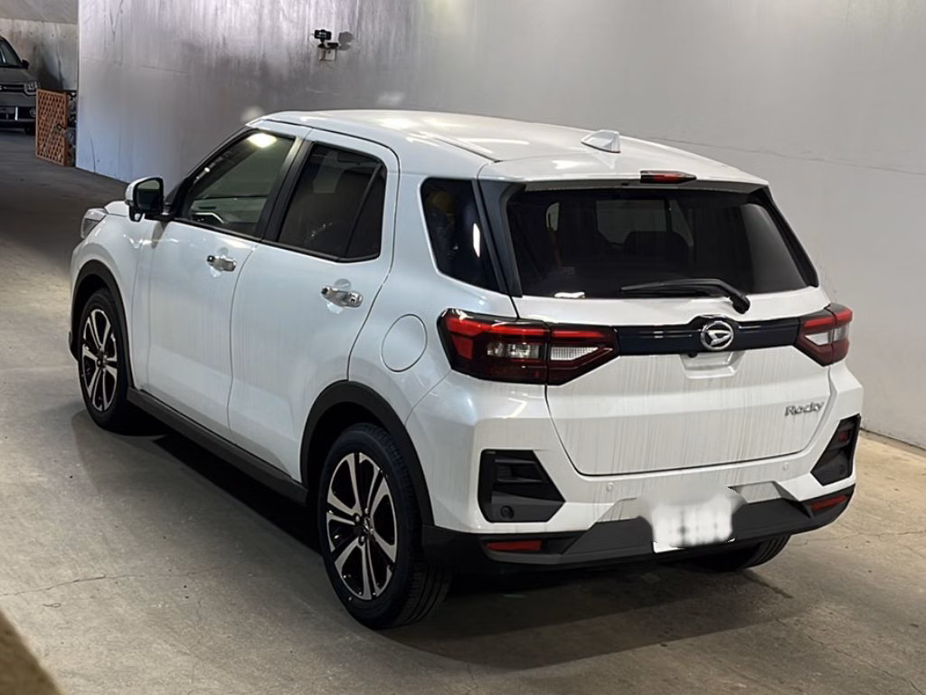 DAIHATSU ROCKY
