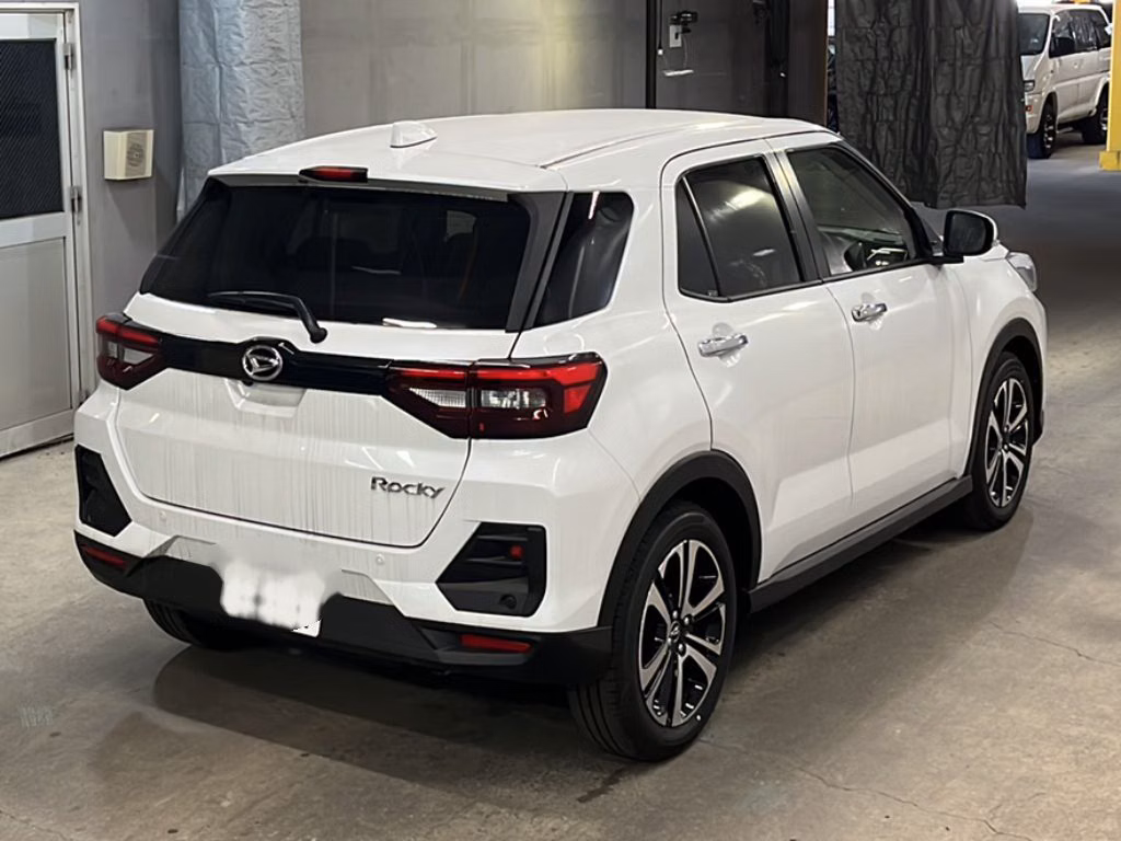 DAIHATSU ROCKY