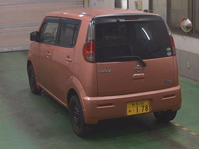NISSAN MOCO