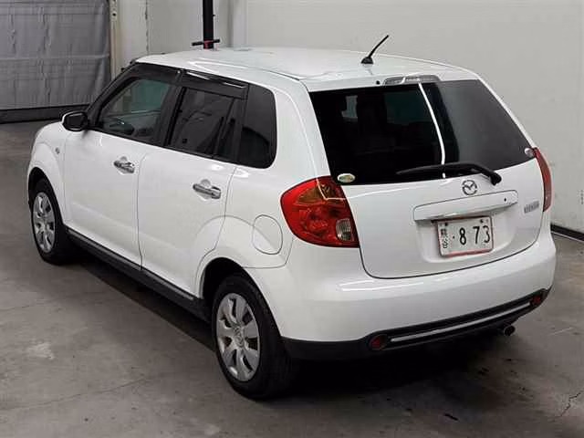 MAZDA VERISA