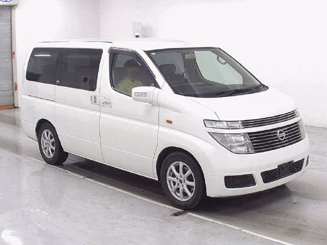 NISSAN ELGRAND
