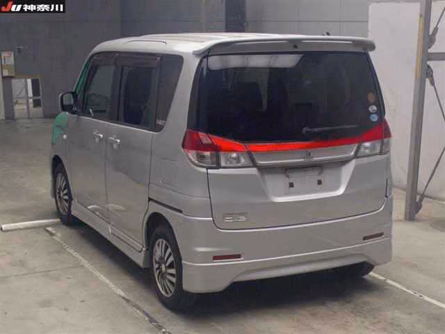 MITSUBISHI DELICA D:2