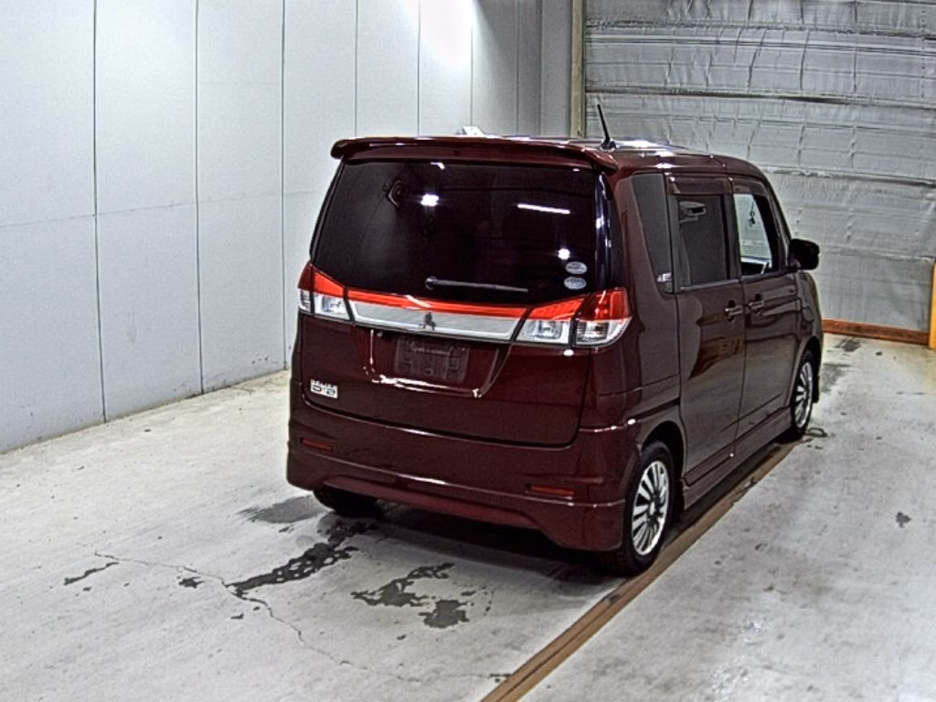 MITSUBISHI DELICA D:2