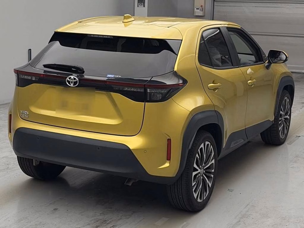 TOYOTA YARIS CROSS