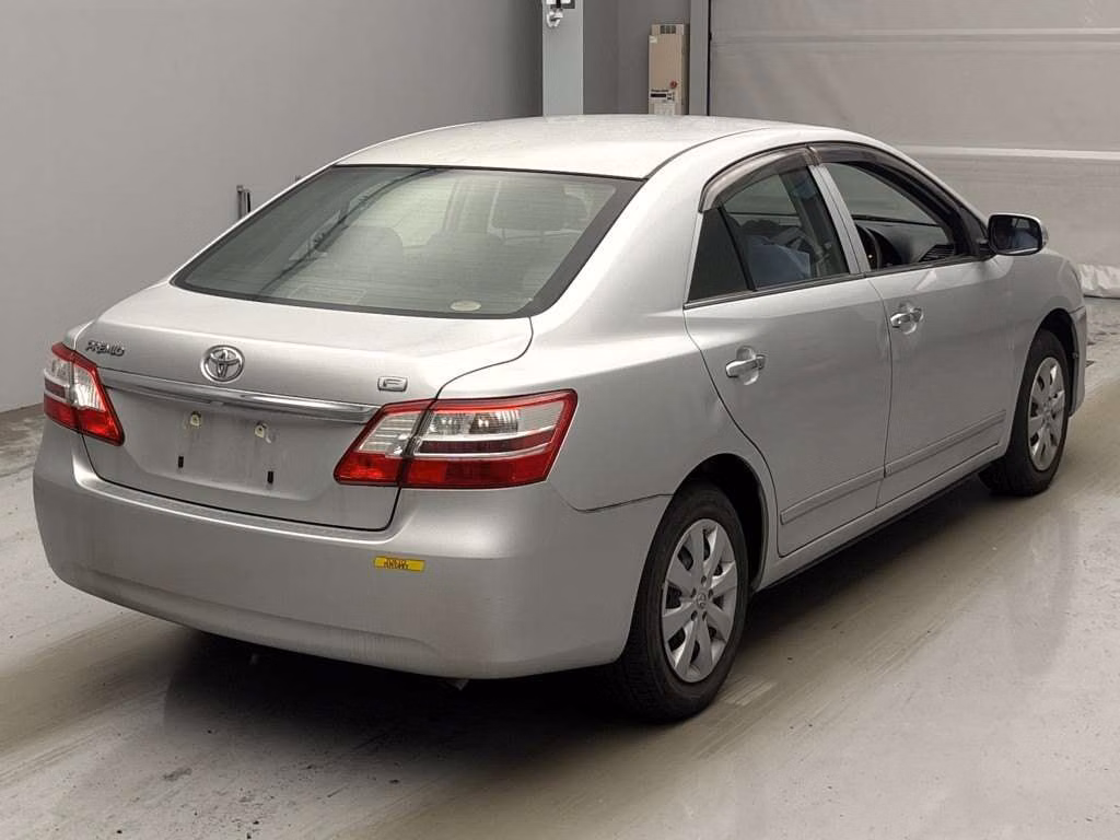 TOYOTA PREMIO