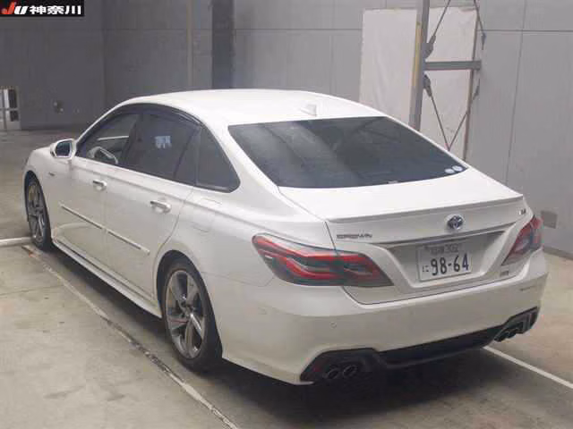 TOYOTA CROWN