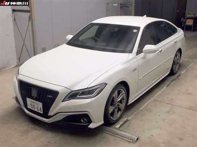 TOYOTA CROWN