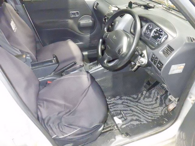 DAIHATSU TERIOS KID