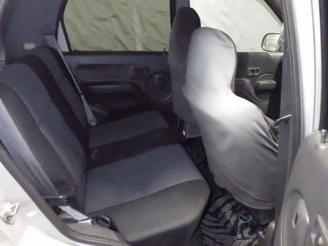 DAIHATSU TERIOS KID