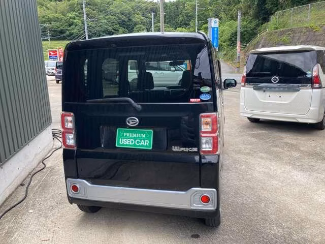 DAIHATSU WAKE