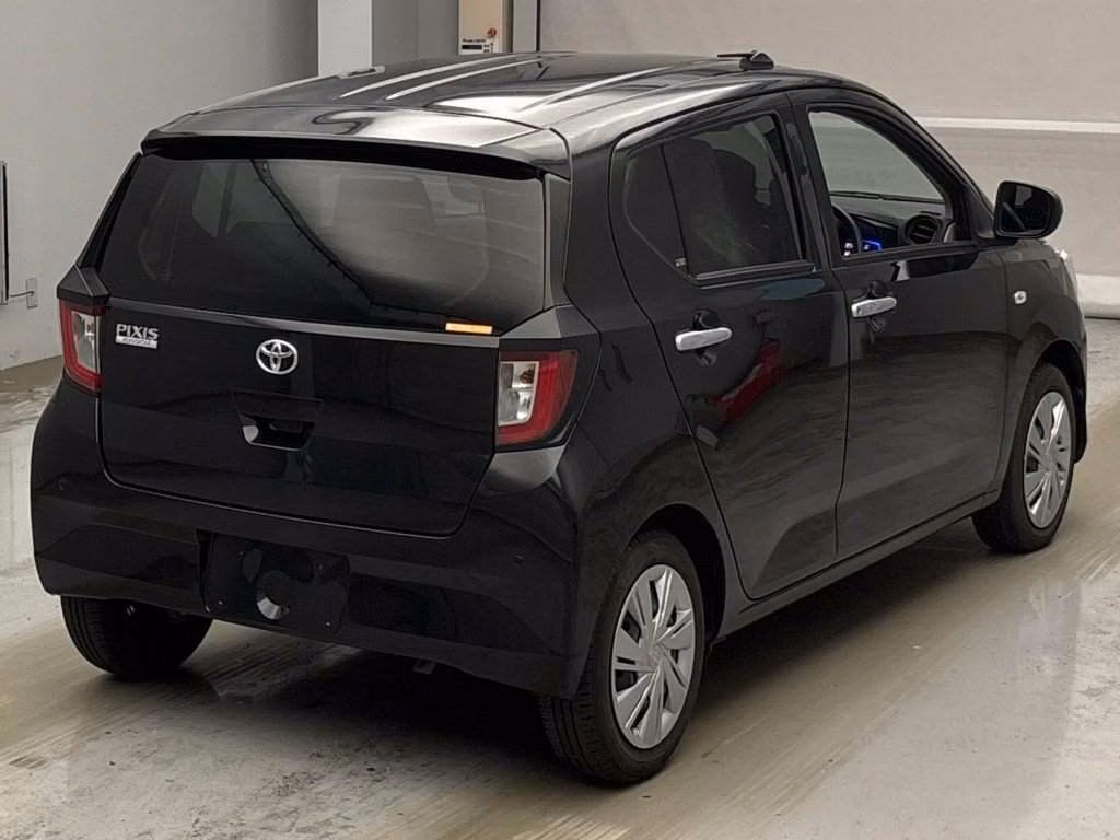 TOYOTA PIXIS EPOCH