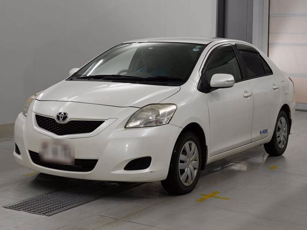 Toyota Belta