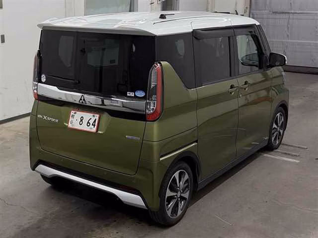 MITSUBISHI EK SPACE