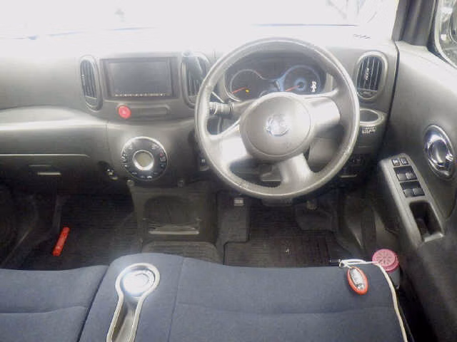 NISSAN CUBE