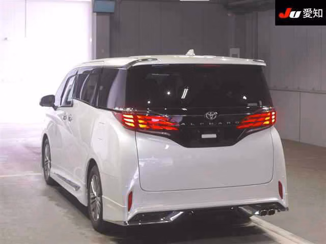 TOYOTA ALPHARD