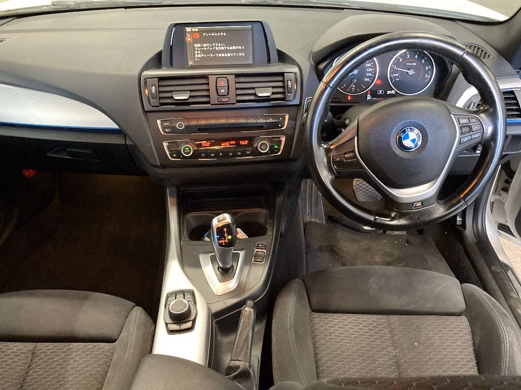 BMW 1-SERIES