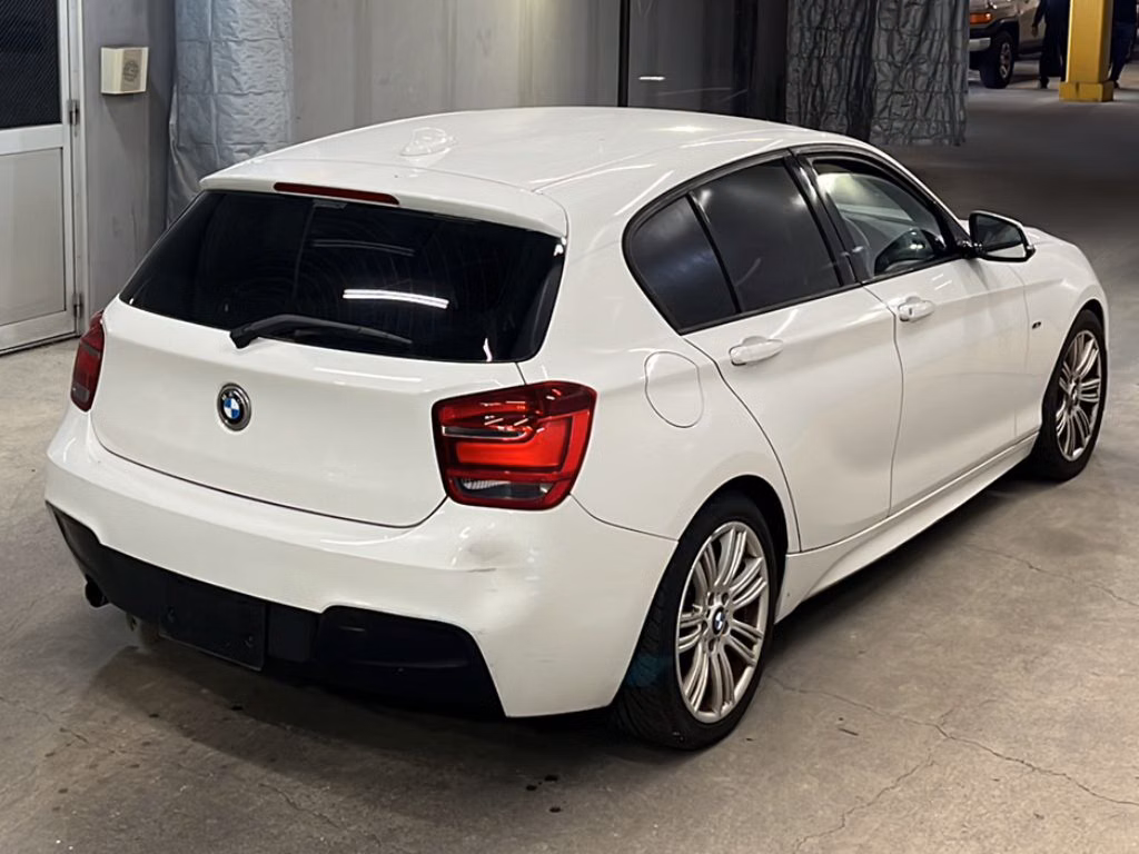 BMW 1-SERIES