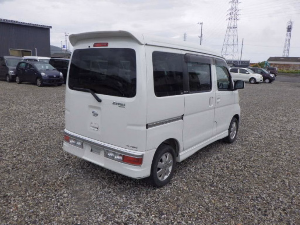 DAIHATSU ATRAI
