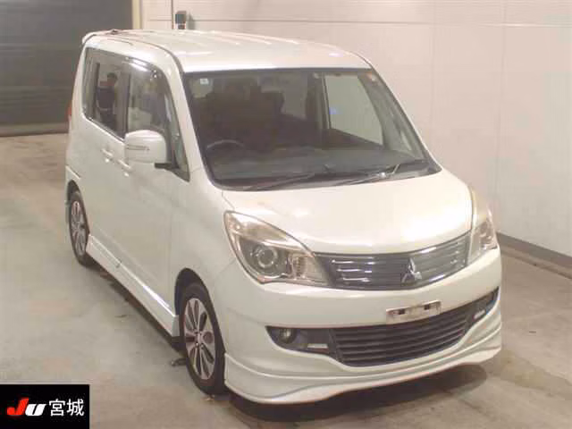 MITSUBISHI DELICA D:2