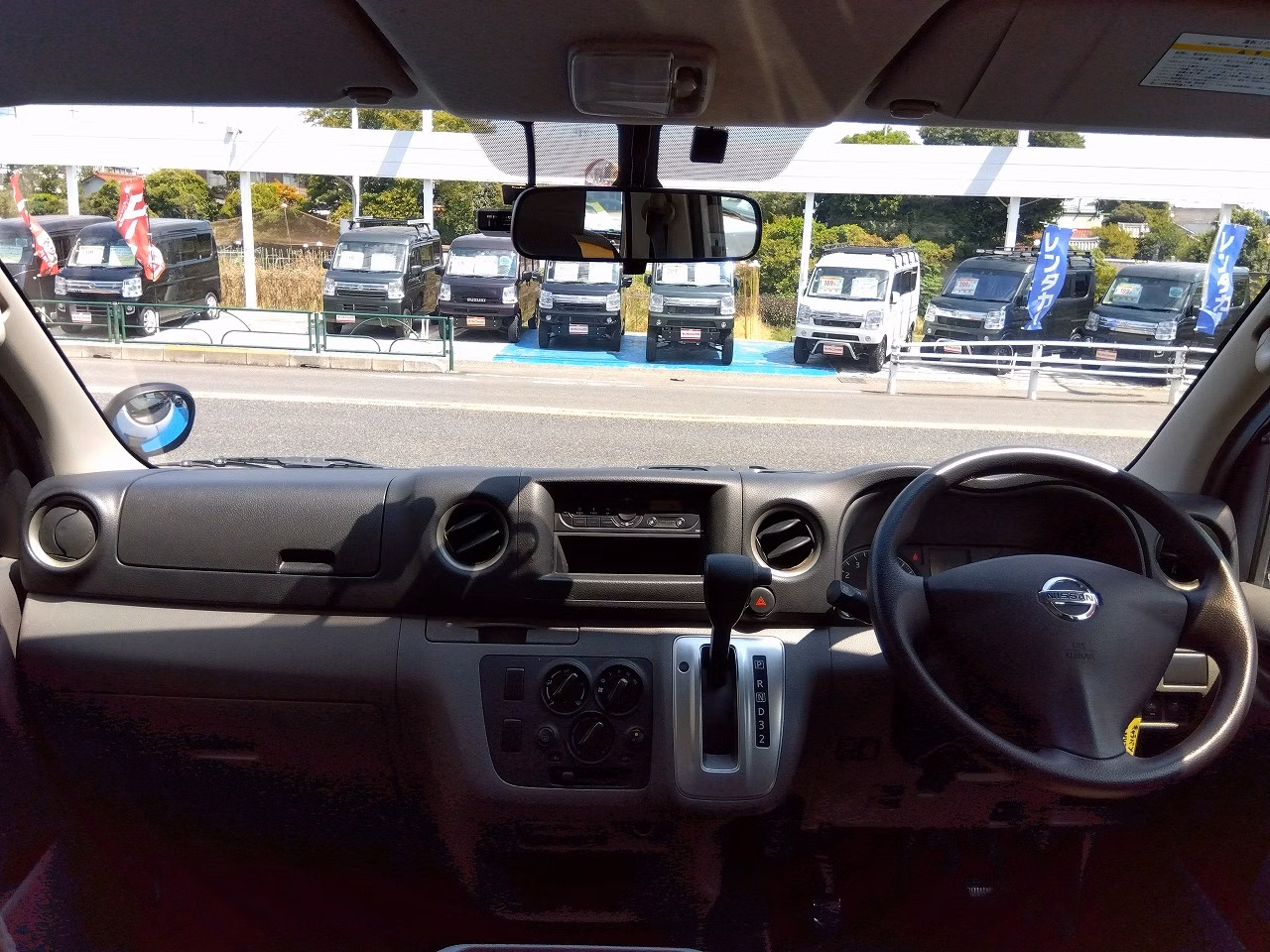 NISSAN NV350 CARAVAN