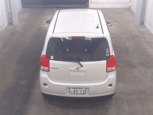 TOYOTA PORTE