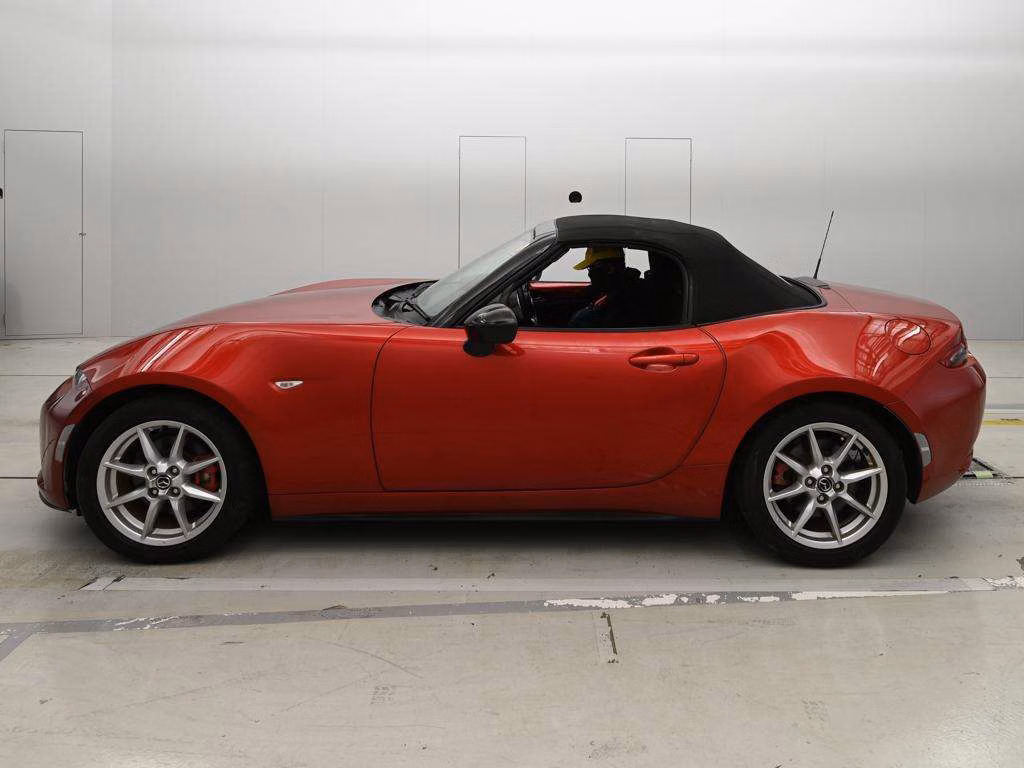 MAZDA MX-5