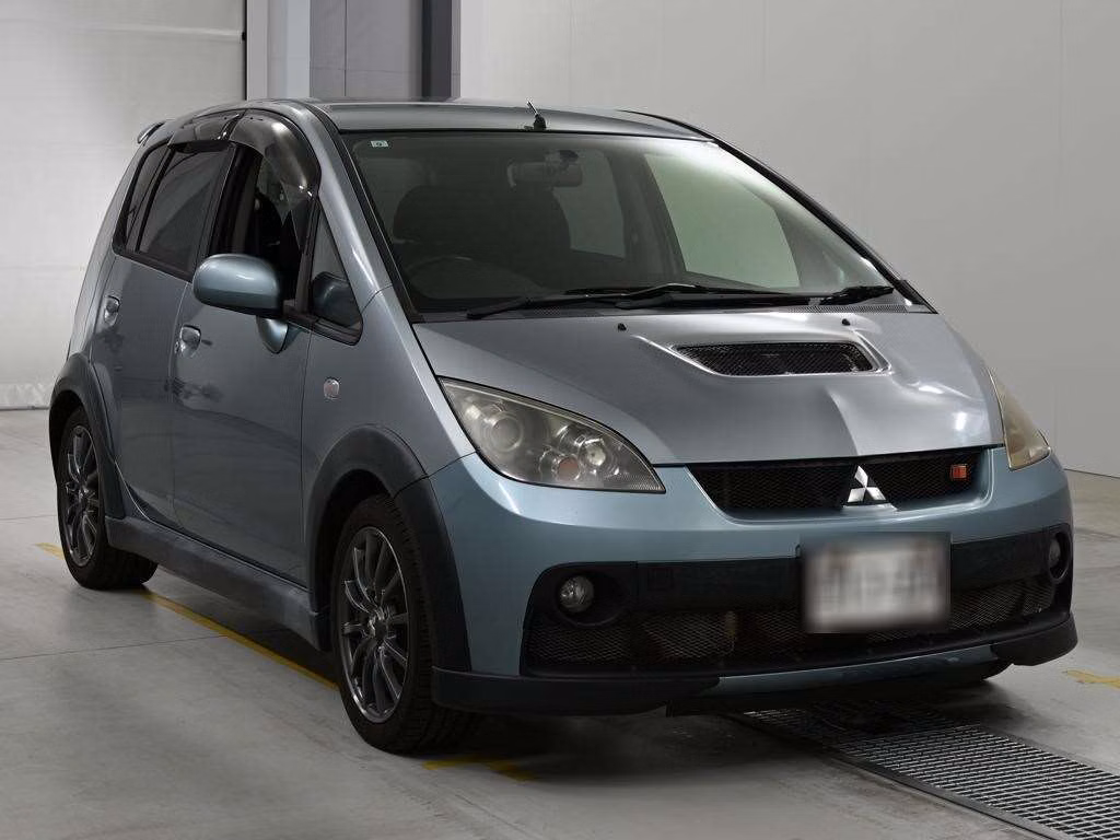 MITSUBISHI COLT