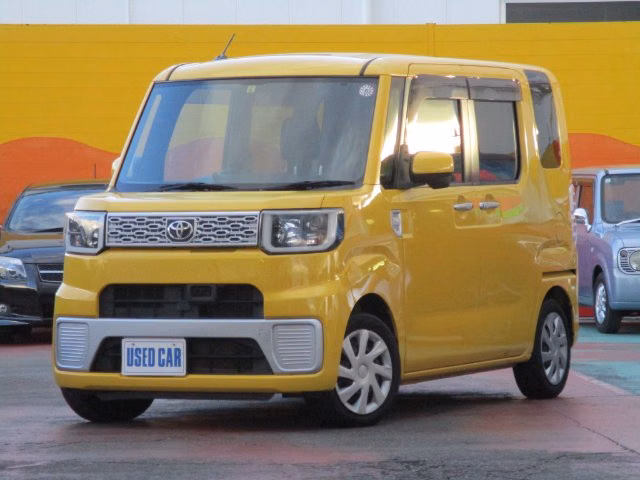 TOYOTA PIXIS MEGA