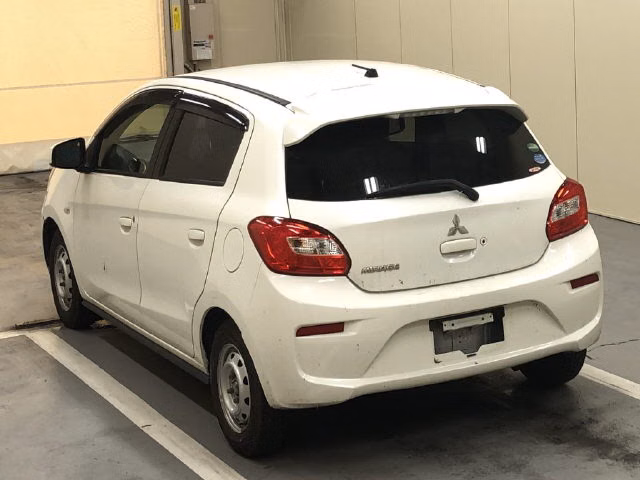 MITSUBISHI MIRAGE