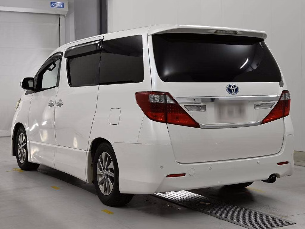 TOYOTA ALPHARD
